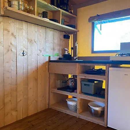 Luxe Safaritent Glamping 6-persoons בית נופש